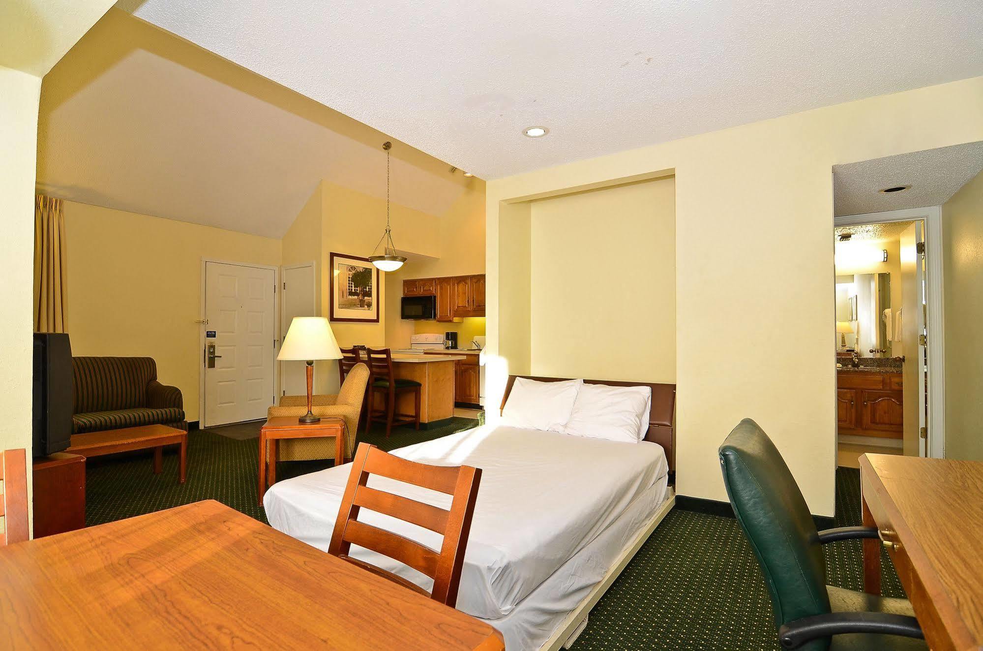 Extended Studio Hotel Jackson Exterior photo